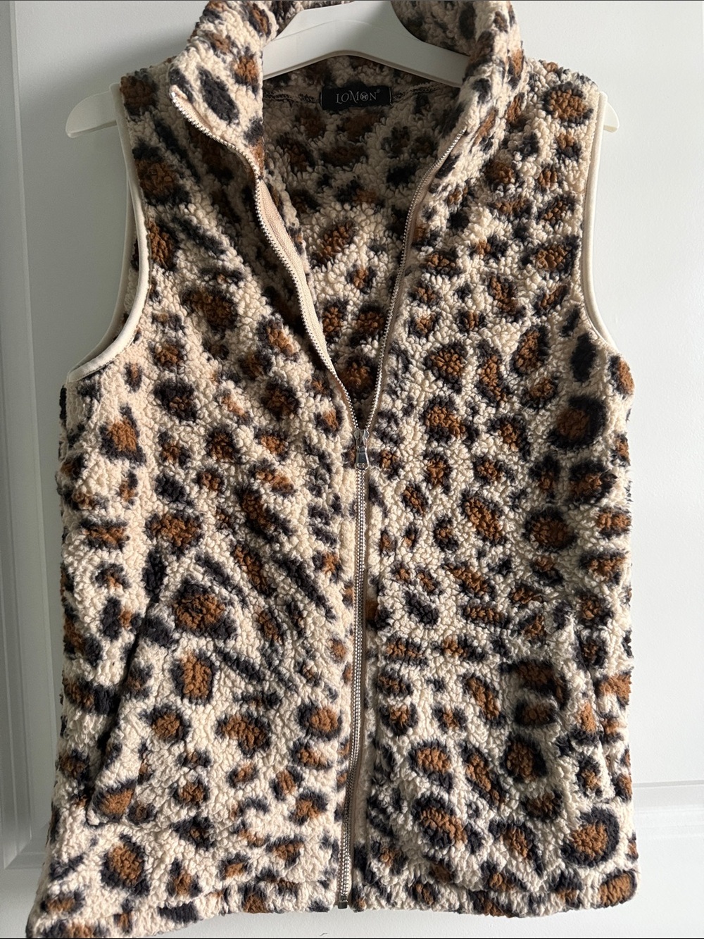 LOMON Women’s Leopard Sherpa Vest - Cream, Brown, Black